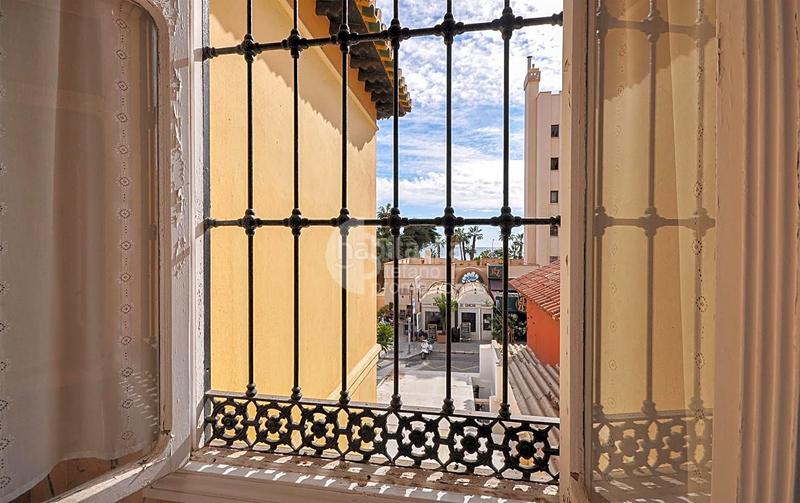 Foto d7fa5b3d-b769-43b9-8751-3cef07ec80b2. Ground floor with heating in La Malagueta - Monte Sancha Málaga