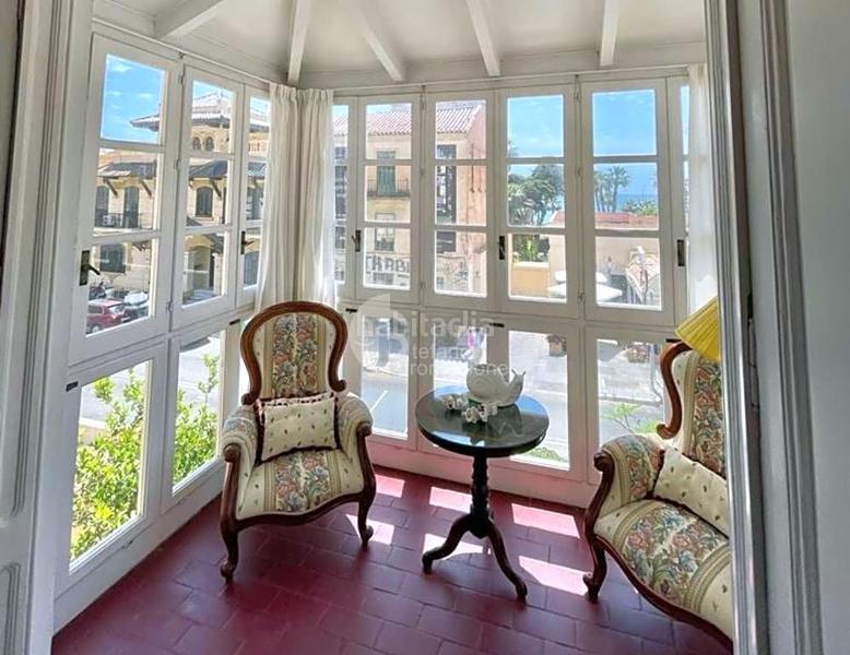 Foto eb36a23f-331f-4892-9fad-d82380d092d6. Ground floor with heating in La Malagueta - Monte Sancha Málaga