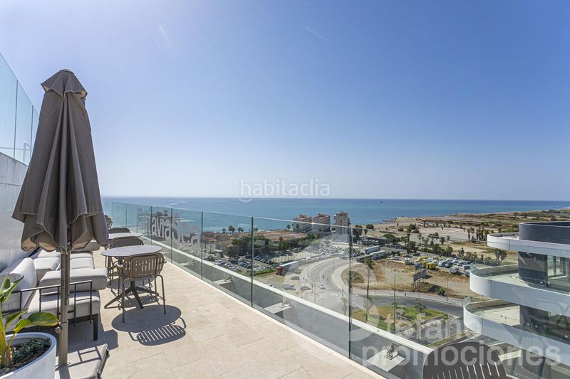 Foto 06121ca4-5739-4b86-88c0-ff47379ec9be. Pis amb aparcament piscina a Martín Carpena - Torre del Río Málaga