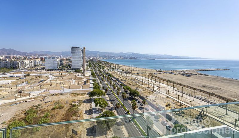Foto d6afd747-76c9-46c5-933c-02c4bd419243. Pis amb aparcament piscina a Martín Carpena - Torre del Río Málaga