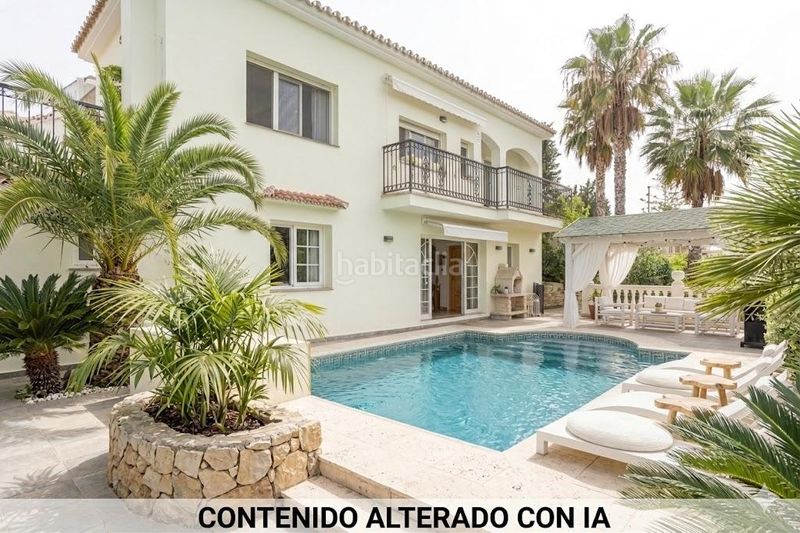Foto c614f66d-bcae-4f12-9246-3ea44a7a6bd8. Casa amb calefacció aparcament piscina a El Atabal Málaga
