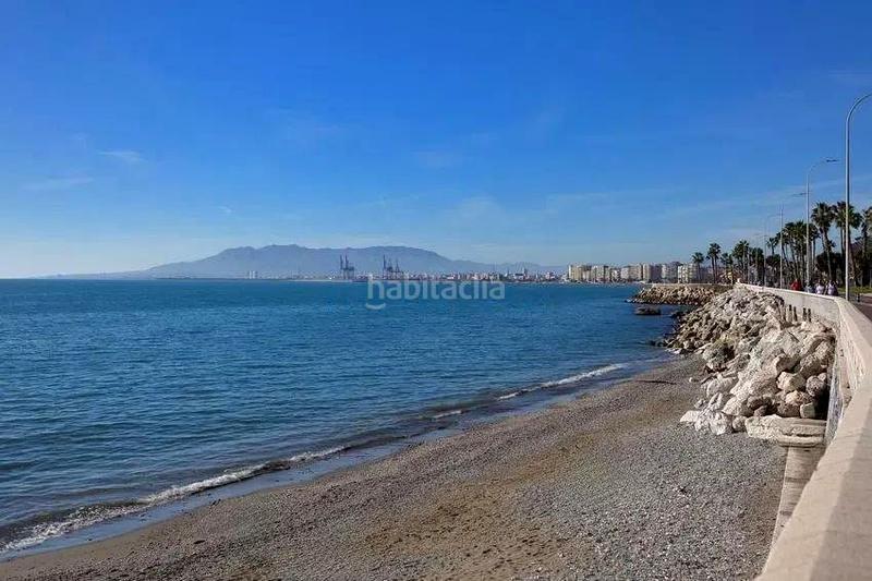 Foto 649d4a4a-7d4d-4eea-afef-0212db80a640. Flat with heating parking in Pedregalejo - Morlaco Málaga