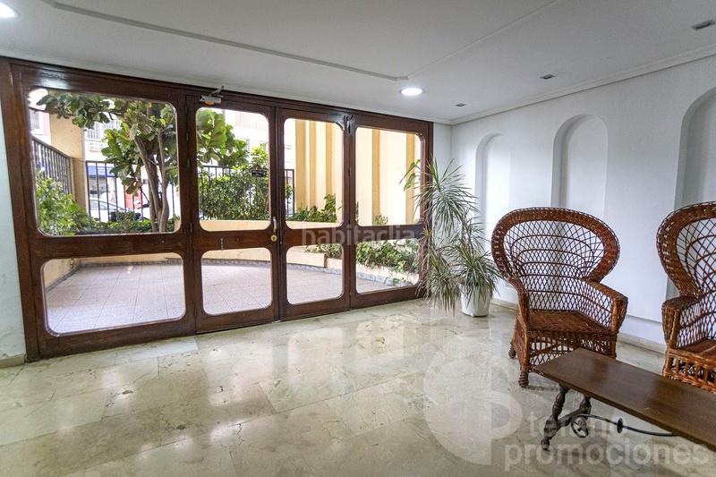 Foto 9d8e55d8-9b85-497e-ad98-45cf6633ae2d. Flat with heating parking in Pedregalejo - Morlaco Málaga