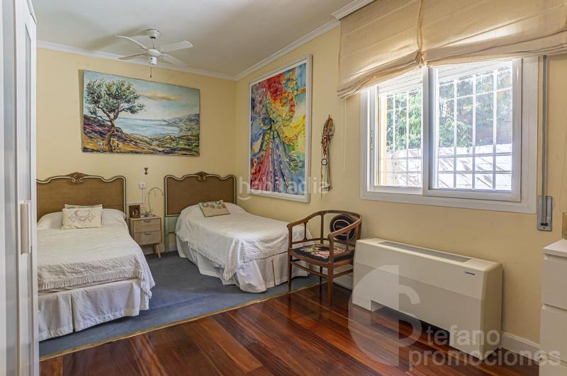 Foto 2074dba4-fc0b-4587-8f87-5b8542d784b0. Haus mit heizung parking pool in Mayorazgo Málaga