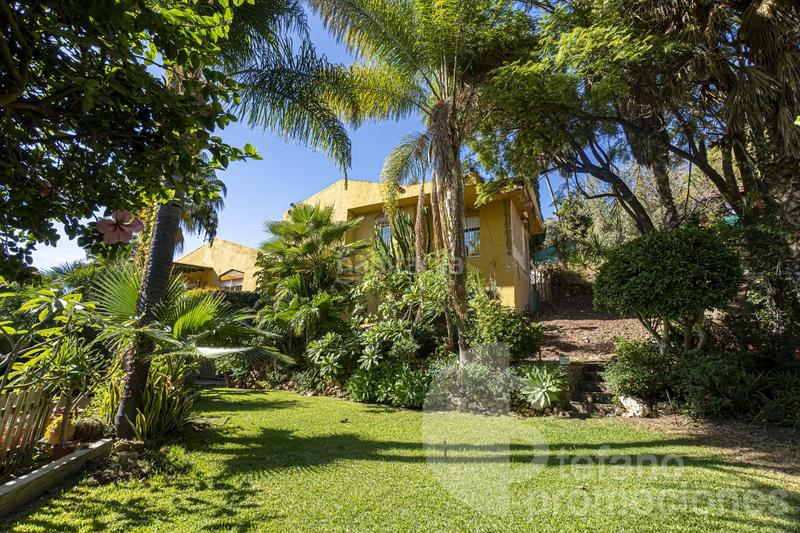 Foto 7128dcd8-3fe6-47ea-b6cf-b9d67373661a. Haus mit heizung parking pool in Mayorazgo Málaga