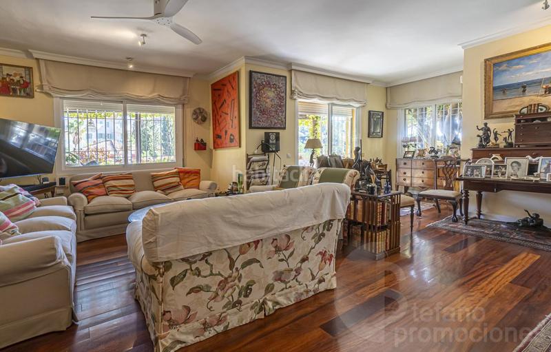 Foto 9f99b032-65a0-4914-b897-1d982a55b20c. Haus mit heizung parking pool in Mayorazgo Málaga