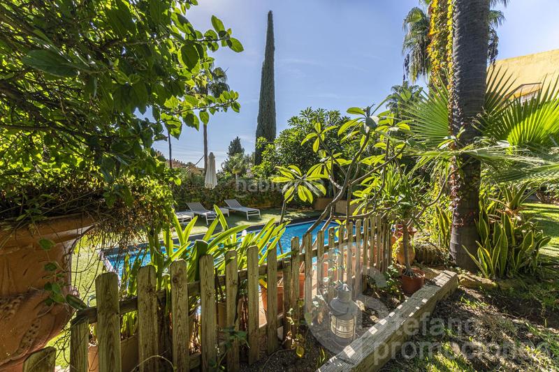 Foto c73ee4df-b4e8-4f72-ae49-ba9c457a1225. Haus mit heizung parking pool in Mayorazgo Málaga