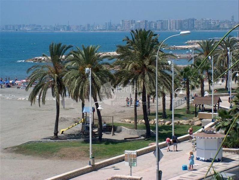 Foto 80c8e1a1-a4d7-45b5-8454-ffffca258b76. Casa in Pedregalejo - Morlaco Málaga