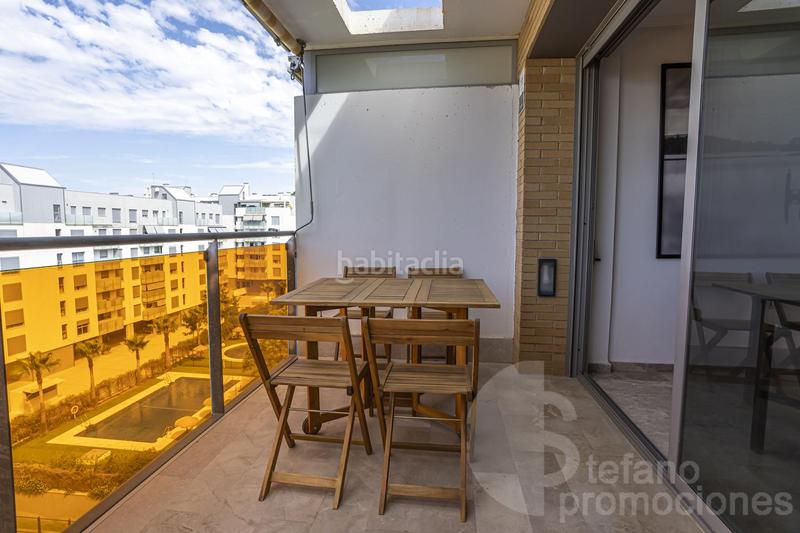 Foto 444d2f22-6c3c-4f4b-af72-ac3c565fefb9. Dúplex amb aparcament piscina a El Consul - Ciudad Universitaria - El Romeral Málaga