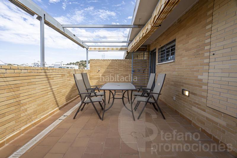 Foto 7d8ecdbb-4bcd-46d4-bfb2-ef8020da4d38. Dúplex amb aparcament piscina a El Consul - Ciudad Universitaria - El Romeral Málaga