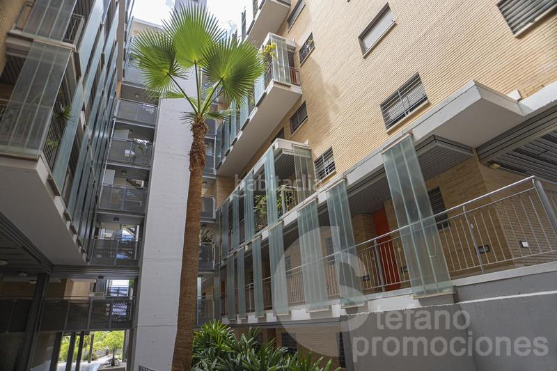 Foto 7f62d6e5-ad64-41d5-8f0e-a517d7088bfe. Dúplex amb aparcament piscina a El Consul - Ciudad Universitaria - El Romeral Málaga