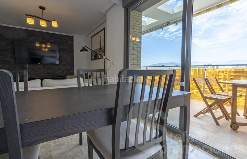 Foto cf501843-6f8f-4dd2-9803-57b174dc0617. Dúplex amb aparcament piscina a El Consul - Ciudad Universitaria - El Romeral Málaga