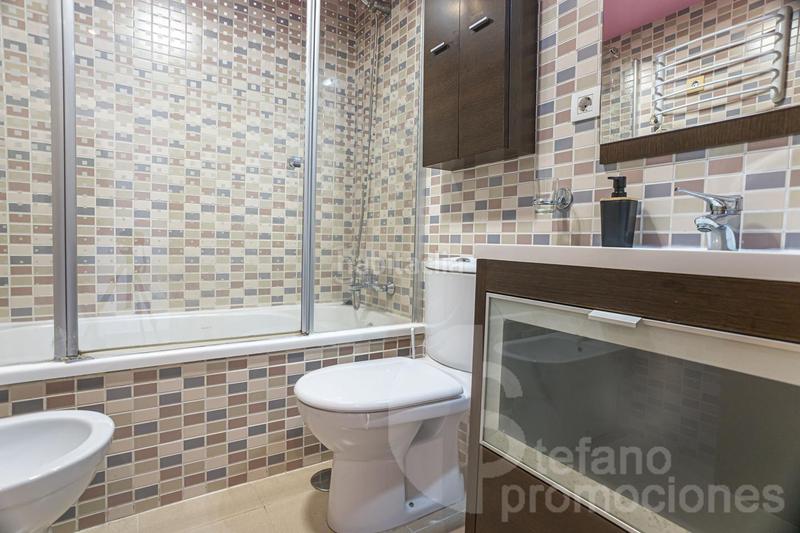 Foto fd549322-0b96-4fdc-842b-0373378cd518. Dúplex amb aparcament piscina a El Consul - Ciudad Universitaria - El Romeral Málaga