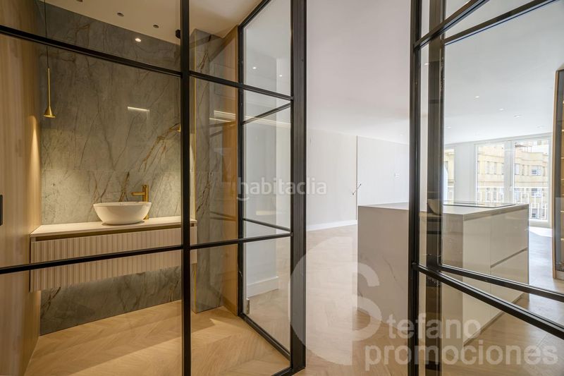 Foto 4eb123ef-6765-4dbb-abf1-5f3b98ff5ca8. Pis a La Malagueta - Monte Sancha Málaga