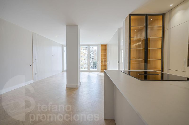 Foto 687c472e-c28f-490c-860f-8289fbccbbef. Pis a La Malagueta - Monte Sancha Málaga