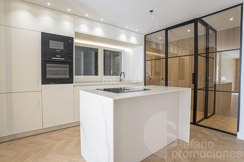 Foto 72a0c6b2-6007-4081-8484-56bc2edd7461. Pis a La Malagueta - Monte Sancha Málaga