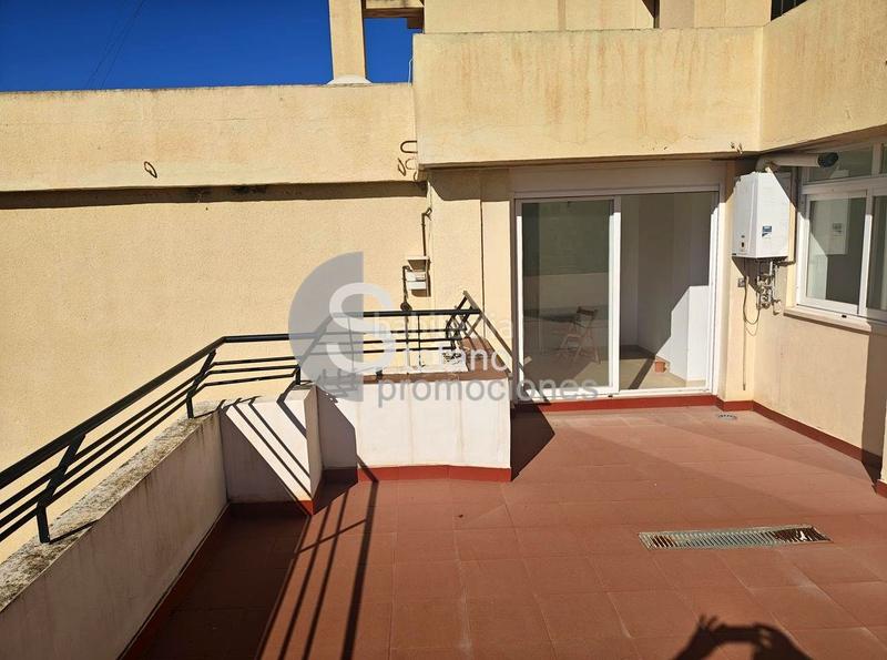 Foto 70658d5f-b10d-45c4-9256-631d69611a66. Dachwohnung mit heizung parking in El Candado Málaga