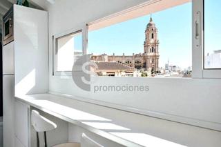 Attico in Centro Histórico. Ático dúplex de diseño vistas panoramicas a la catedral y a gibr