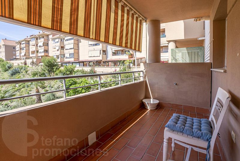 Foto f04e81c3-13c1-4855-8e73-c7199253b038. Pis amb aparcament piscina a Miraflores del Palo Málaga