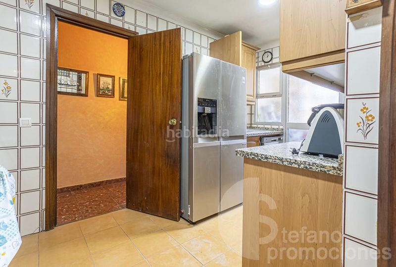 Foto 08f72796-2f8a-4a43-90d2-80fd99857782. Pis amb aparcament piscina a El Palo Málaga