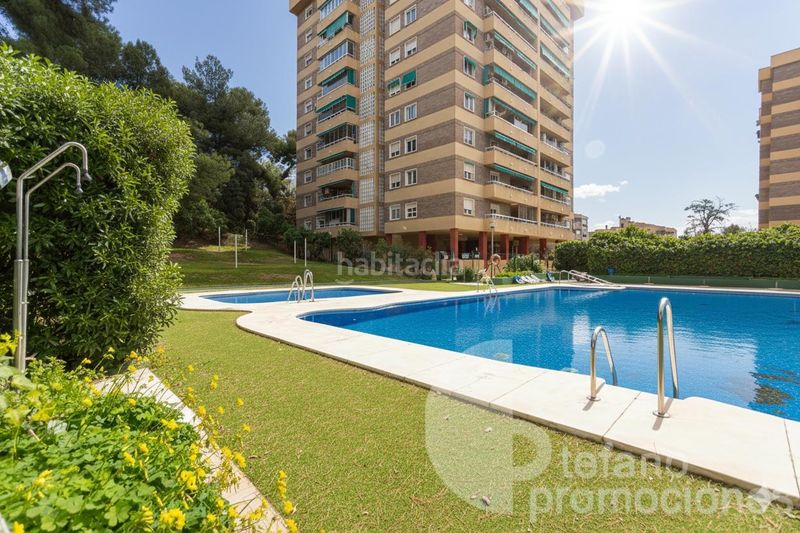 Foto 1c86a4be-9aa8-4bb3-b146-750130b71628. Pis amb aparcament piscina a El Palo Málaga