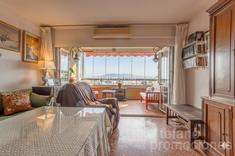 Foto c72a0f44-269f-468e-8987-5991f9bb2461. Pis amb aparcament piscina a El Palo Málaga