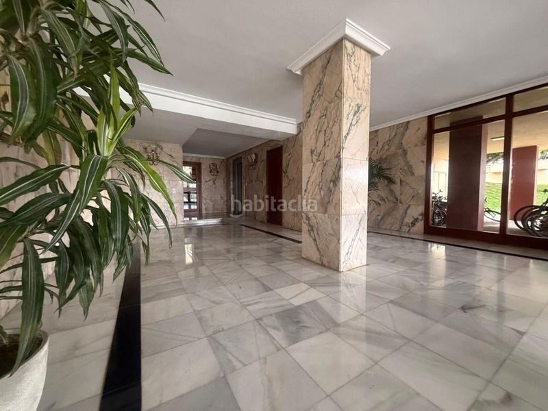 Foto e66847c3-be22-415c-b63d-08d07748d58a. Pis amb aparcament piscina a El Palo Málaga