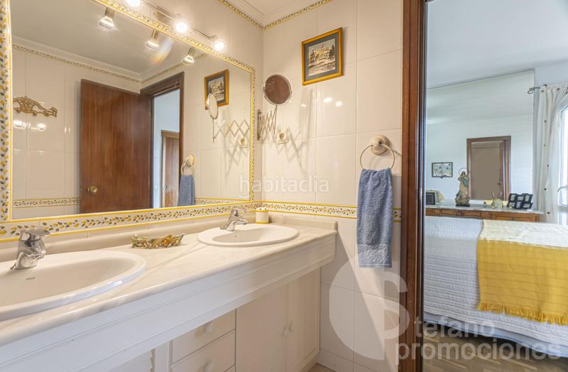 Foto ed70555c-cdfd-4f84-960e-9fb6328ae63d. Pis amb aparcament piscina a El Palo Málaga