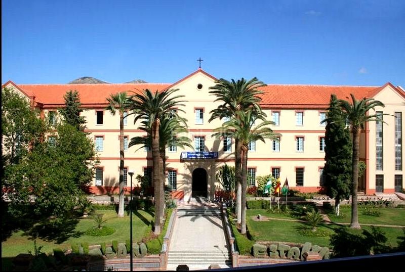 Foto f2cce97e-6ab7-4890-a920-08182b9fa237. Pis amb aparcament piscina a El Palo Málaga