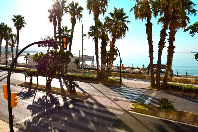 Foto f5f49bde-8e08-4da5-9ce4-0124016aef7e. Pis amb aparcament piscina a El Palo Málaga