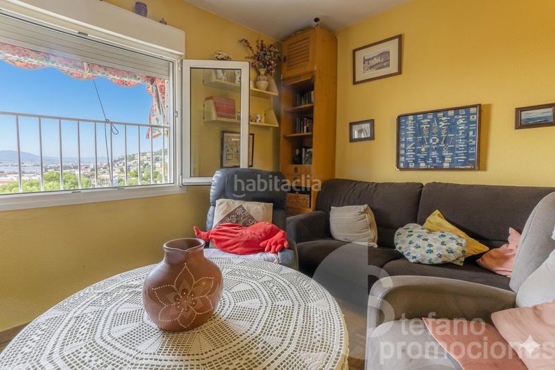 Foto fb733e62-2cce-4797-ade6-abcc8cc7e62a. Pis amb aparcament piscina a El Palo Málaga