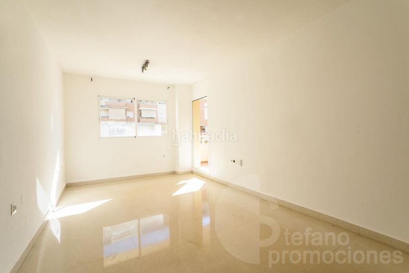 Foto 86b33fe8-5088-4c46-a315-9a5dc5afff70. Pis amb aparcament piscina a El Consul - Ciudad Universitaria - El Romeral Málaga