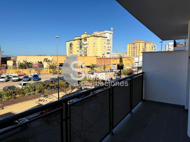 Foto 15a734c5-3997-43a6-bfb1-ea11546c1194. Pis amb aparcament piscina a La Princesa Málaga