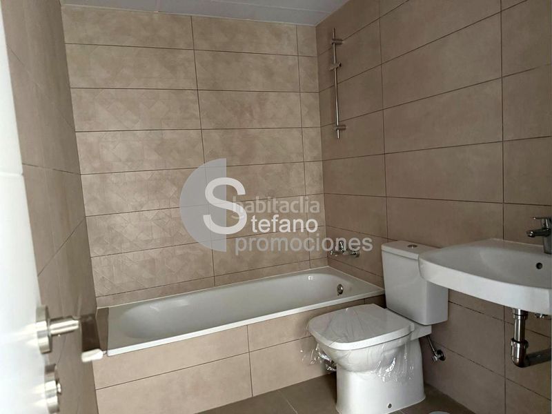 Foto 2a19b1c6-6978-4877-bb2d-eb786ee364a2. Pis amb aparcament piscina a La Princesa Málaga