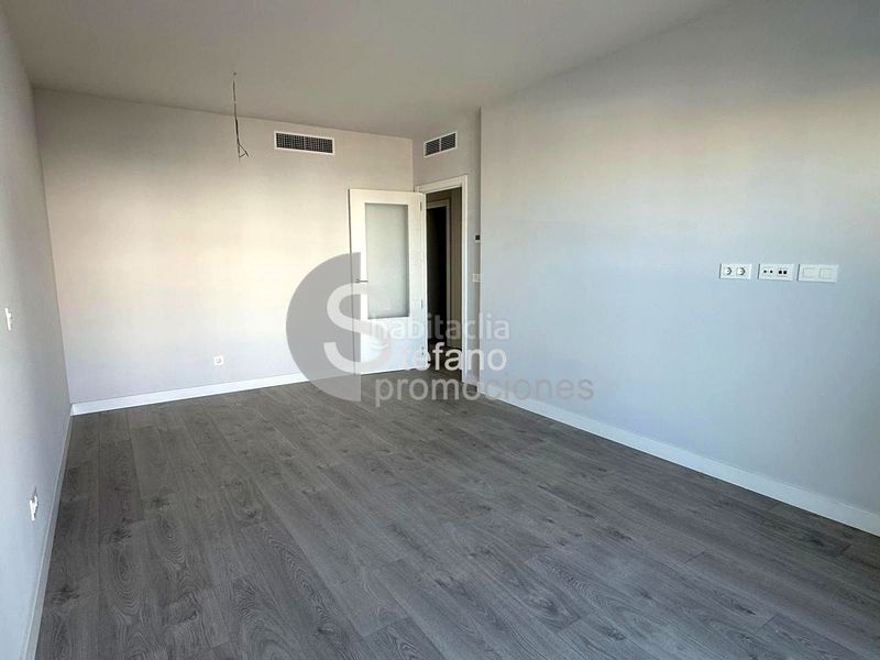 Foto 596e69c2-abbe-4628-ab04-a2b243bdf071. Pis amb aparcament piscina a La Princesa Málaga