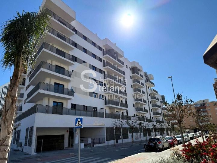 Foto 682b7a99-5415-440a-b924-6c85336d4463. Pis amb aparcament piscina a La Princesa Málaga