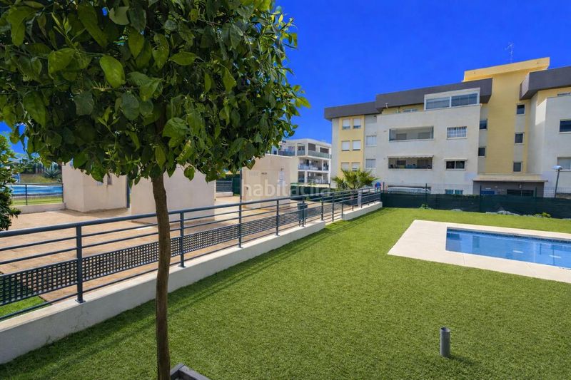 Foto 957af0d5-d3e9-4040-9a09-36ccb0660a0d. Planta baixa amb aparcament piscina a Santa Isabel Málaga