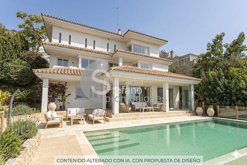 Foto d89912a4-7b66-47cc-bd69-fe7ee0901825. Casa amb aparcament piscina a Limonar Málaga