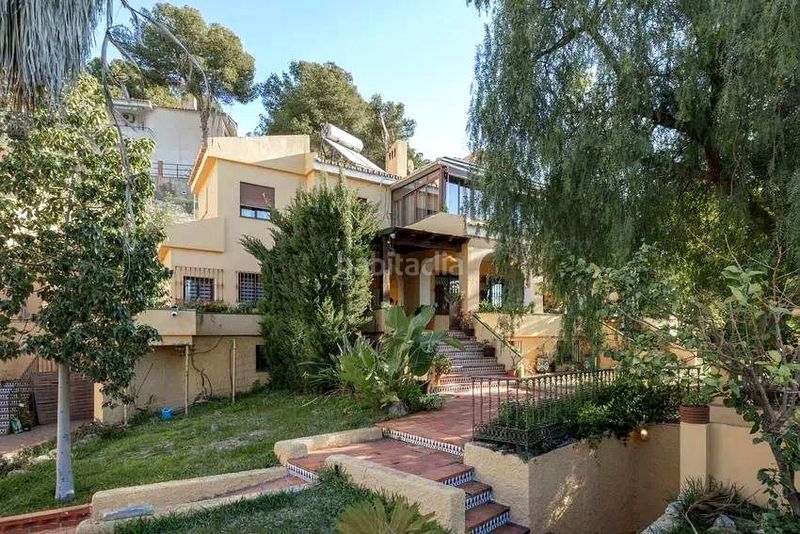 Foto b29b1dce-38f9-49f4-853f-c4f3edcca49b. Casa amb calefacció aparcament piscina a Pinares de San Antón Málaga