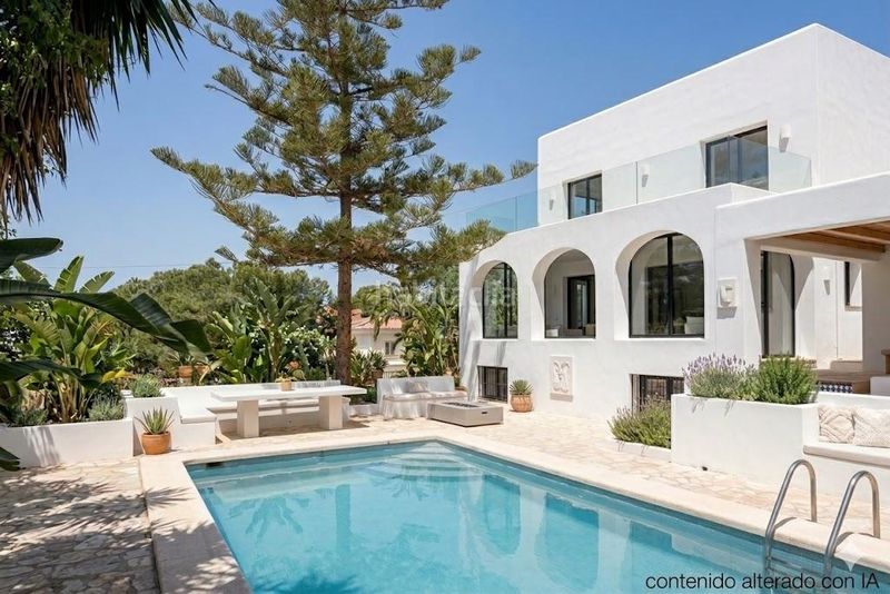 Foto 6e9ddb30-1e57-416d-b805-4f10370c60d4. Casa amb calefacció aparcament piscina a Pinares de San Antón Málaga