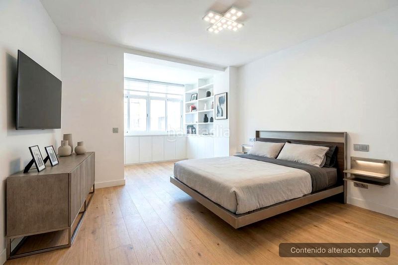 Foto f3e35de8-42ce-4d4a-ab61-02dfe54663b6. Pis amb aparcament a La Malagueta - Monte Sancha Málaga