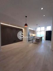 Duplex  Calle san millán. Amplia vivienda reformada de 181 m en excelente zona de málaga,