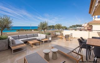 Casa bifamiliare in Pinares de San Antón. Chalet pareado con vistas al mar desde todas las habitaciones, a