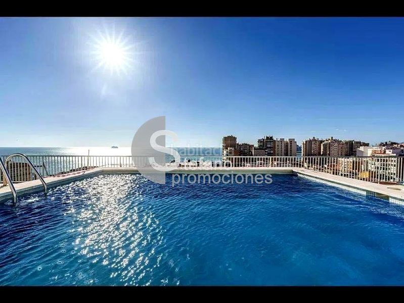 Foto 0c9ac5c4-f0cd-4adb-b2d1-1a225f512aa9. Pis amb calefacció piscina a La Malagueta - Monte Sancha Málaga