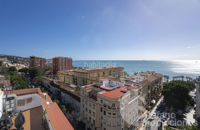Foto b0ce042b-cbb0-431b-b88f-068ab413e9f9. Pis amb calefacció piscina a La Malagueta - Monte Sancha Málaga