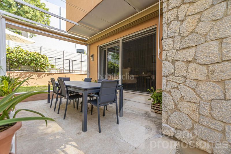 Foto f7dd2e88-6215-465a-86ed-21b124836bb7. Casa amb aparcament piscina a Limonar Málaga