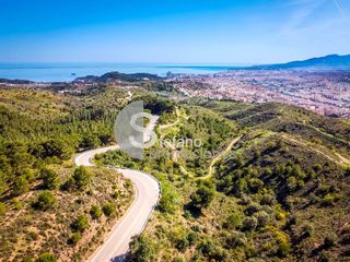 Mas à Residencial Jardín Botánico. Vive en plena naturaleza a solo 15 km de málaga capital. impresi
