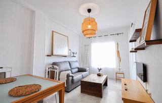 Planta baixa  Julio romero de torres. Oportunidad en la cala del moral! luminoso apartamento en urbani