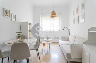 Planta baixa  Martínez de la rosa. Acogedora y céntrica vivienda,  con cómoda distribución,  y tech
