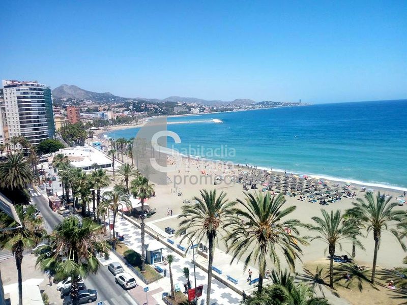 Foto d4ba160f-2ab3-416c-a4f5-866874354d98. Pis amb calefacció aparcament piscina a Limonar Málaga